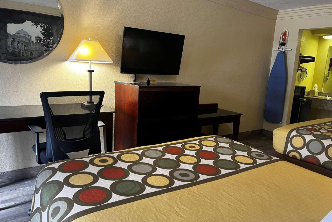 Express Inn Katy Ngoại thất bức ảnh