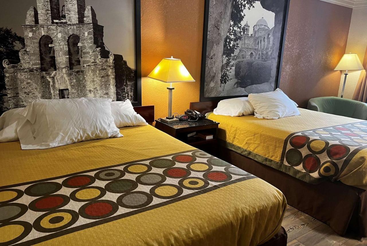 Express Inn Katy Ngoại thất bức ảnh